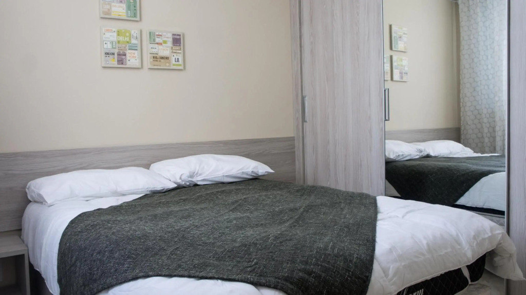 DESENFECTADO - Apê moderno, equipado, perto do Bom Retiro, Brás e 25 março