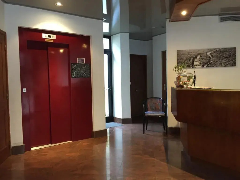 Casa Serena Paris Hôtel