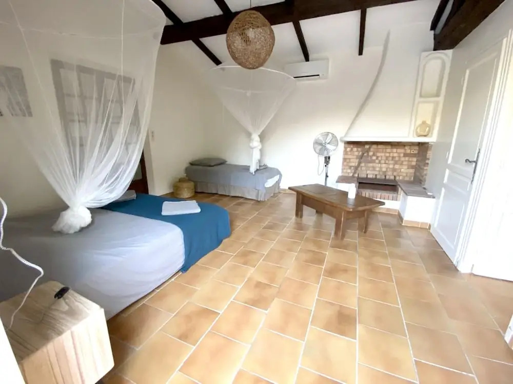 Villa With 5 Bedrooms in Entrecasteaux, With Private Pool, Enclosed Garden and Wifi