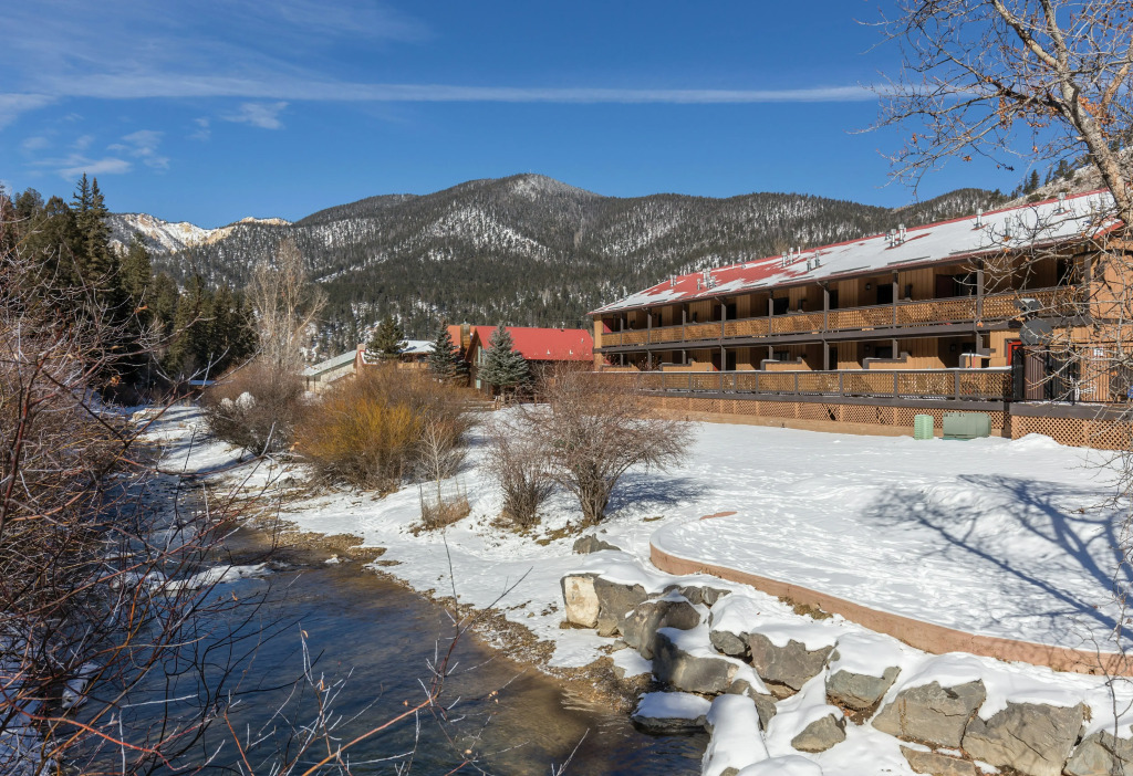 WorldMark Red River