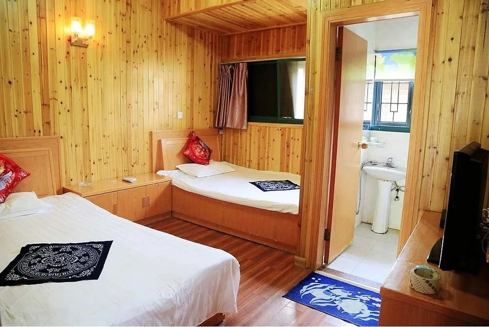 Wuzhen Yishui Hotel