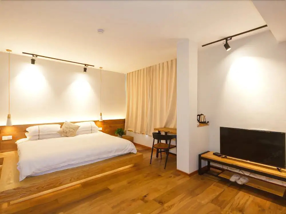 Yue Love Hotel