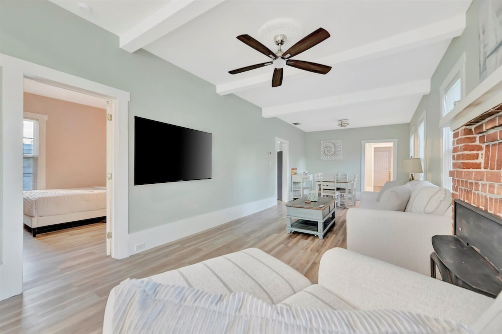 Historic Haven by Downtown Safety Harbor