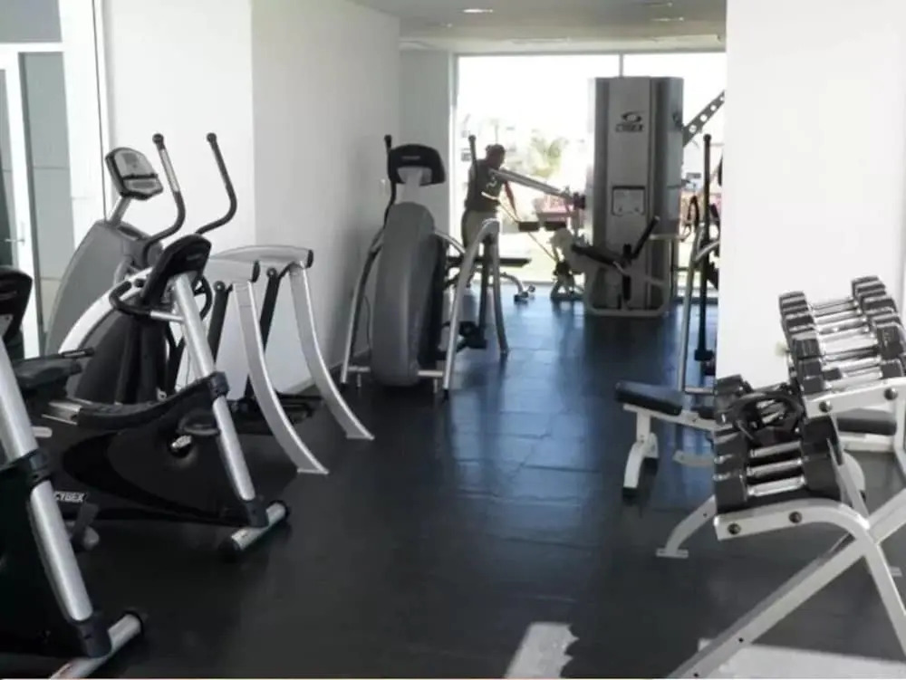 3 Bedroom House , 3 Pools & Gym home