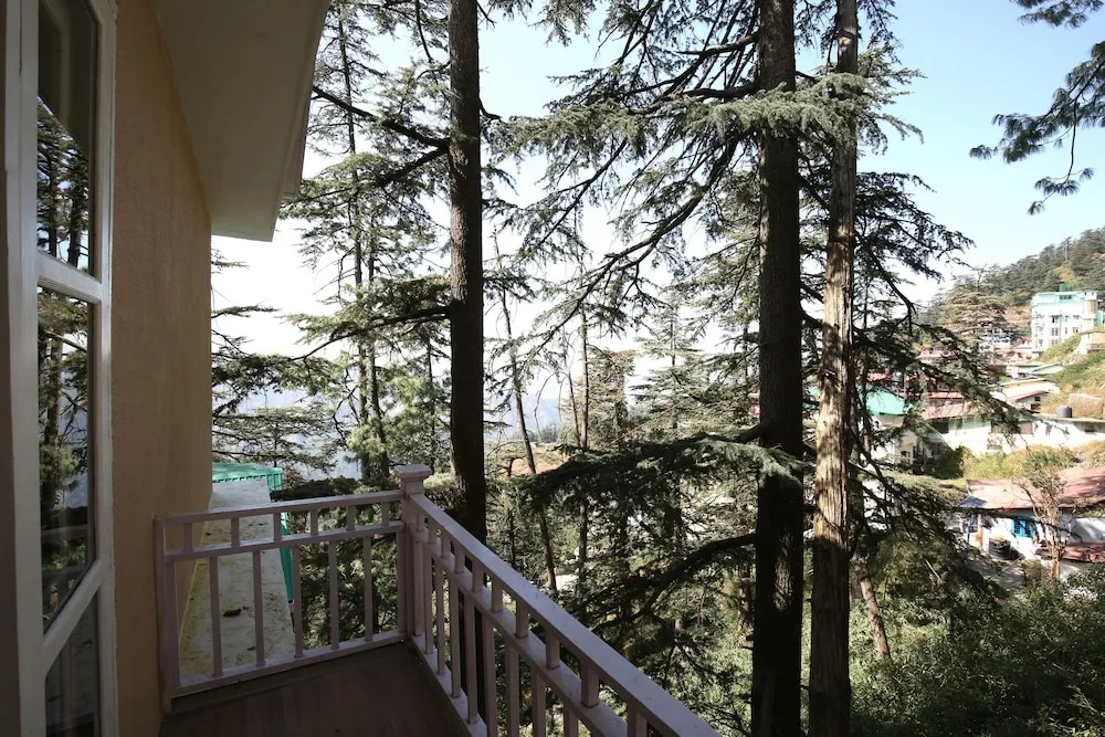 OYO 9894 Home Valley View 2BHK Bharari