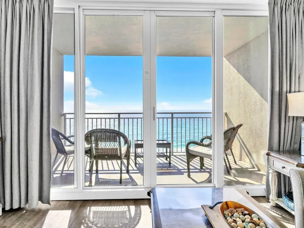 Emerald Beach 931