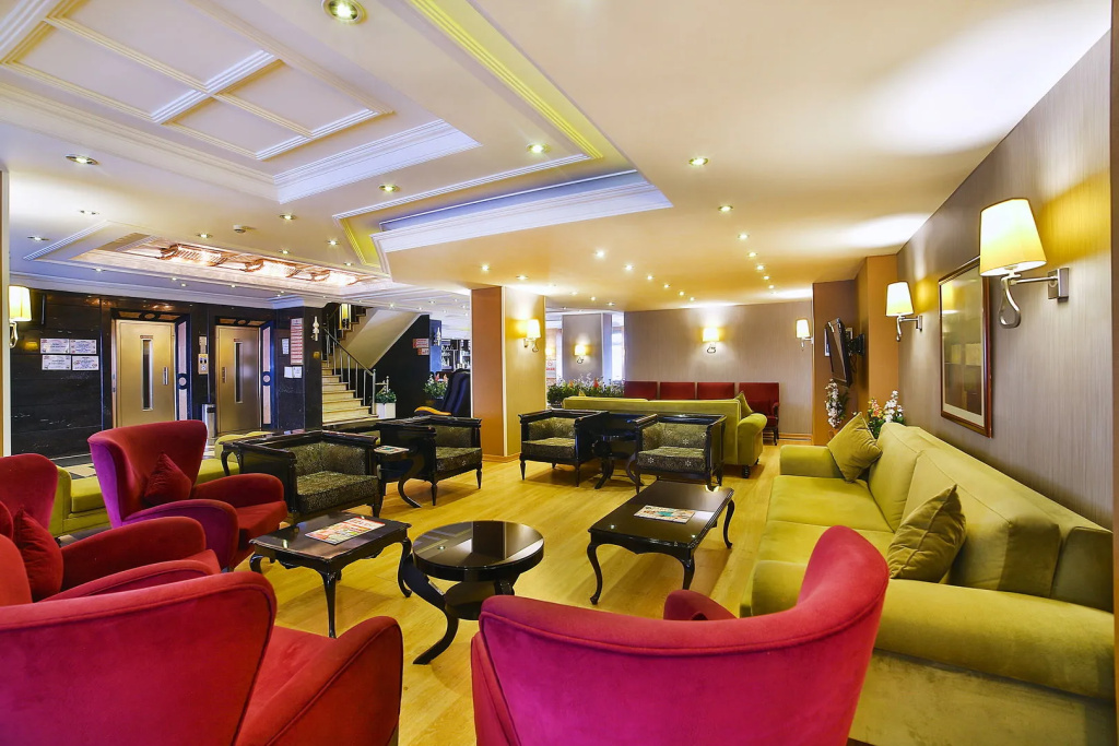 Hotel Grand Emin