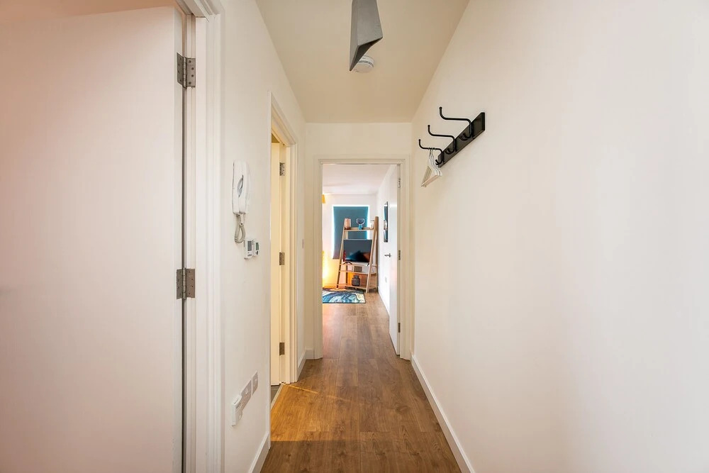 Kew Bridge Apartments