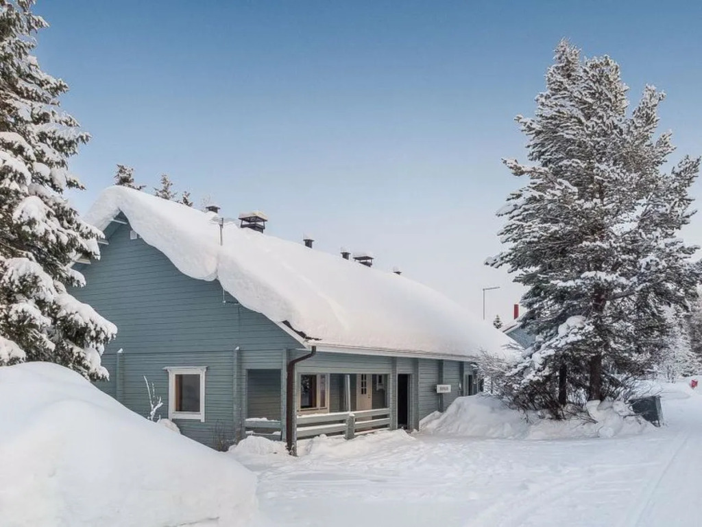 Holiday Home Kiehislevi a
