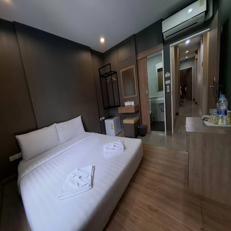 Premium Double Retreat Unwind in Style