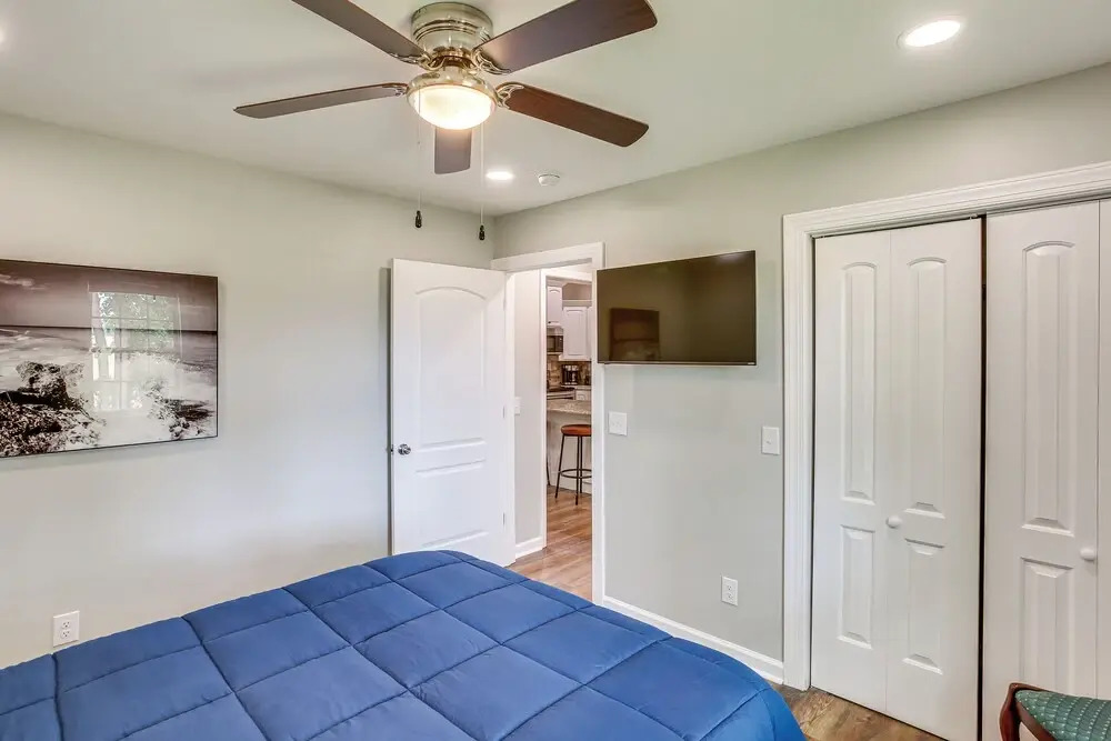 1/2 Mi to Kentucky Downs: Franklin Home w/ Patio!