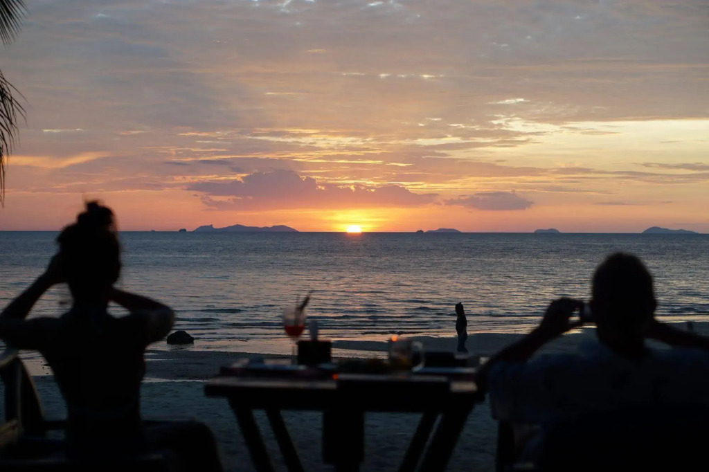 Am Samui Resort Taling Ngam