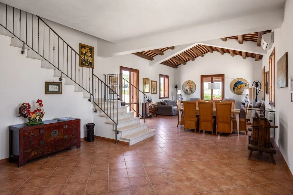 Villa sui Colli Ericini con Piscina by Wonderful Italy