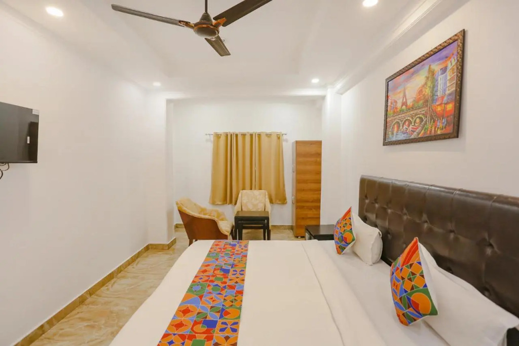 FabHotel Taj Residency