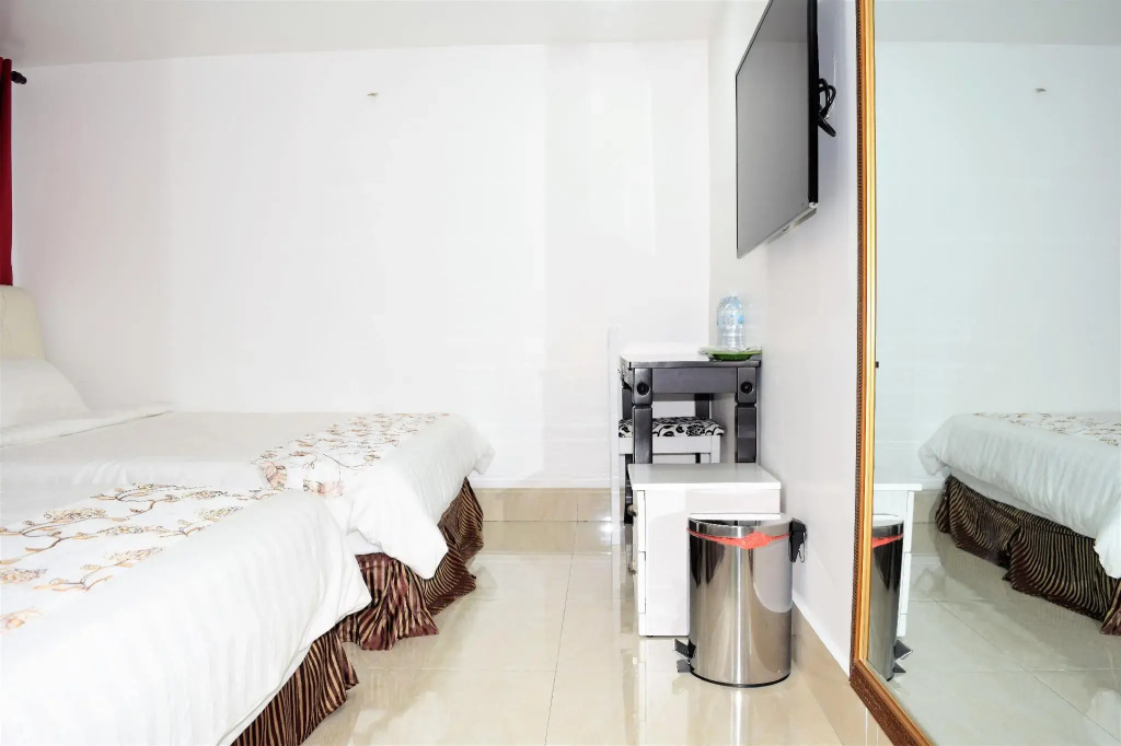 S Rose Hotel
