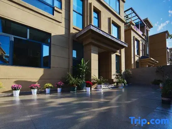 Tengchong Ruyijia Hot Spring B&B (Xidong Emerald Courtyard Branch)