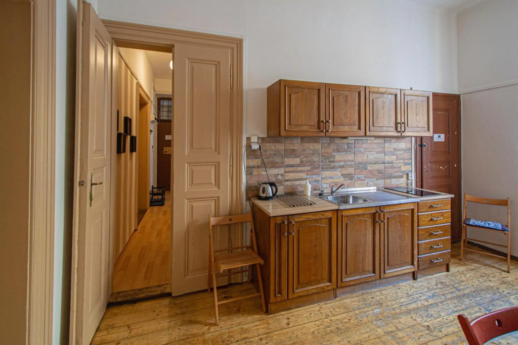 For celebrations spacious 3BDR apartment with balcony
