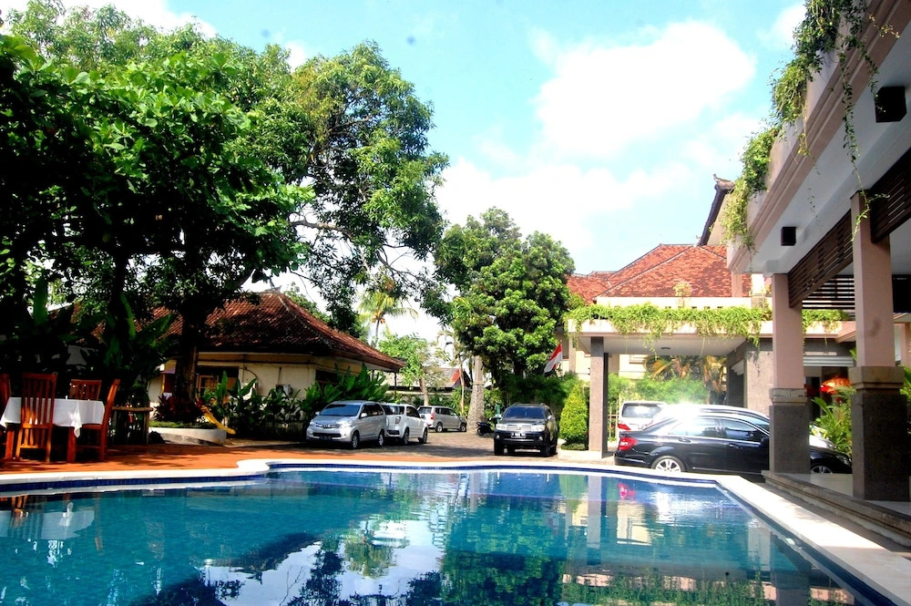 Hotel Dhyana Pura