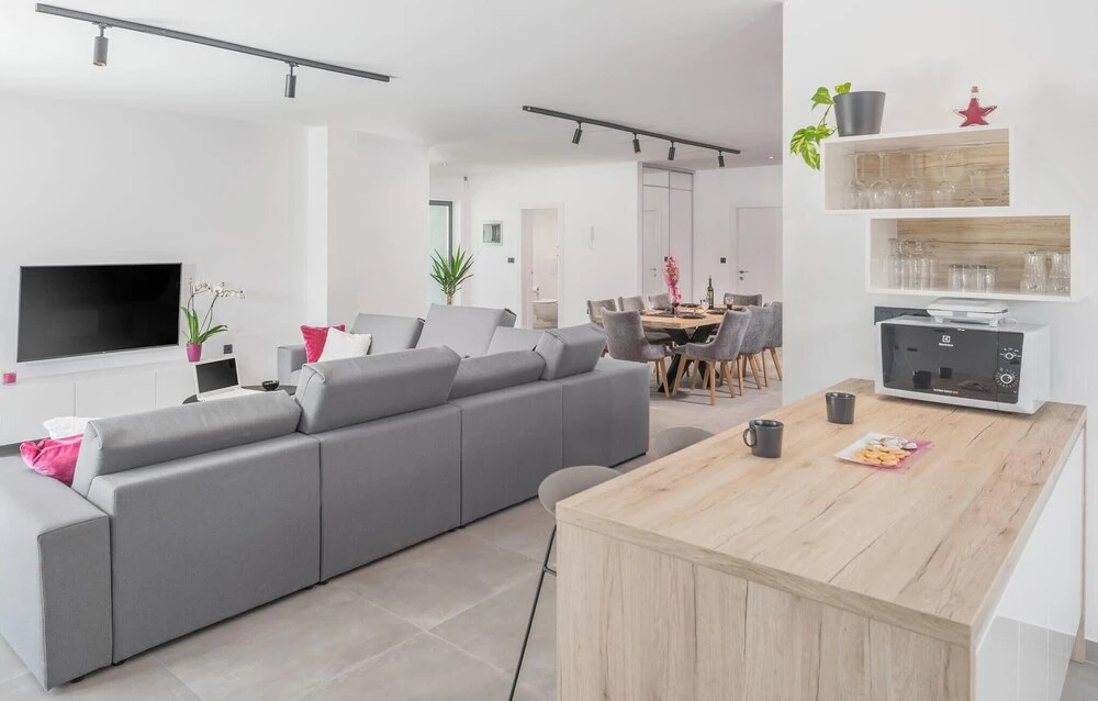 Beautiful Home In Rebici With Sauna