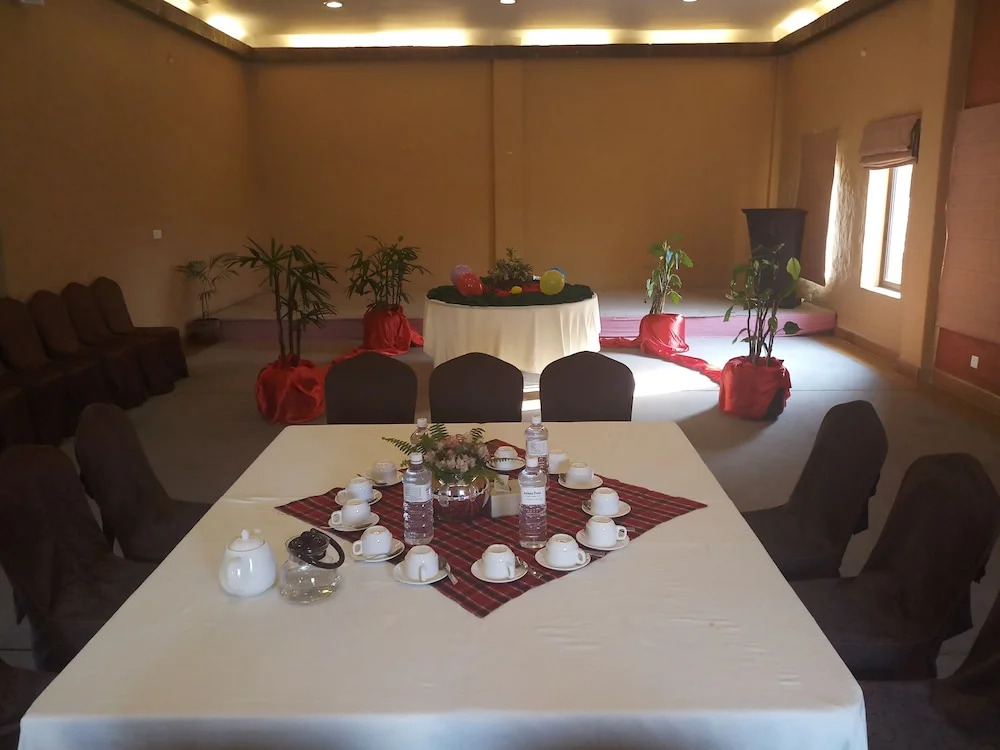 Temple Tree Resort & Spa