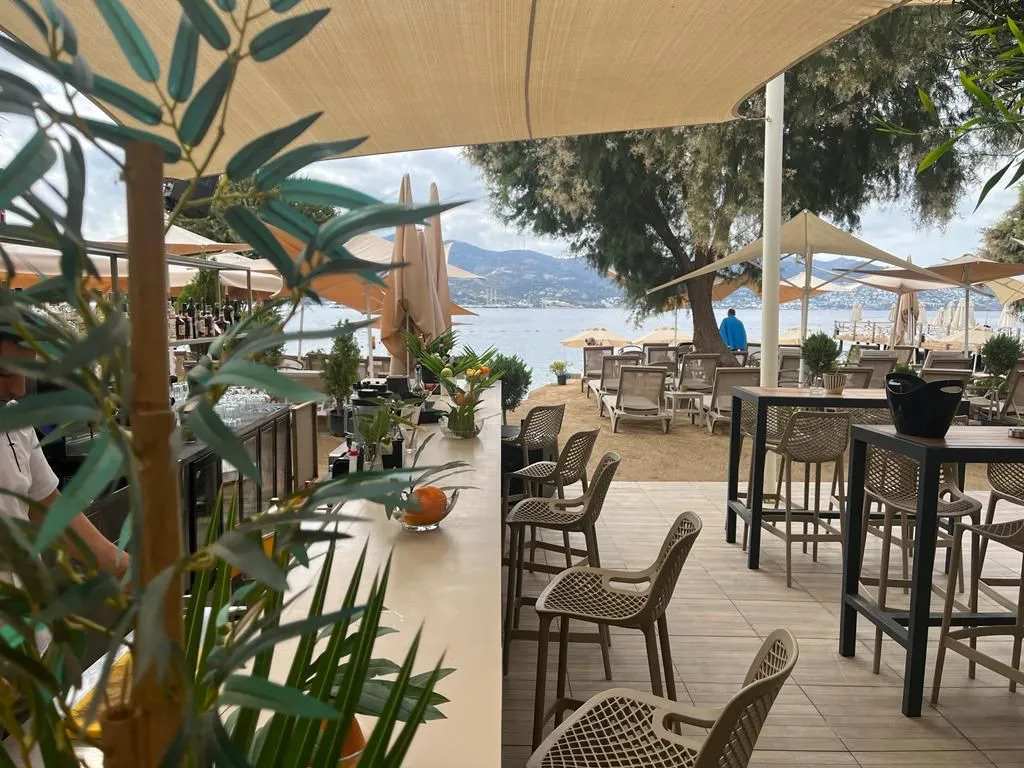 Farrys Boutique Hotel and Beach Club