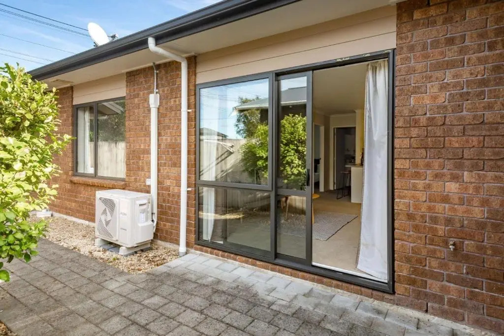 2 Bedroom House in Hamilton Central
