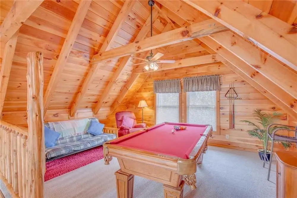 Dream Catcher II 1 Bedroom Home with Hot Tub