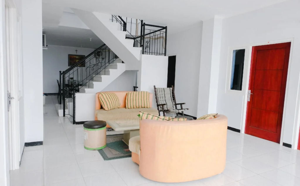 Hnr Homestay Syariah By OYO Rooms