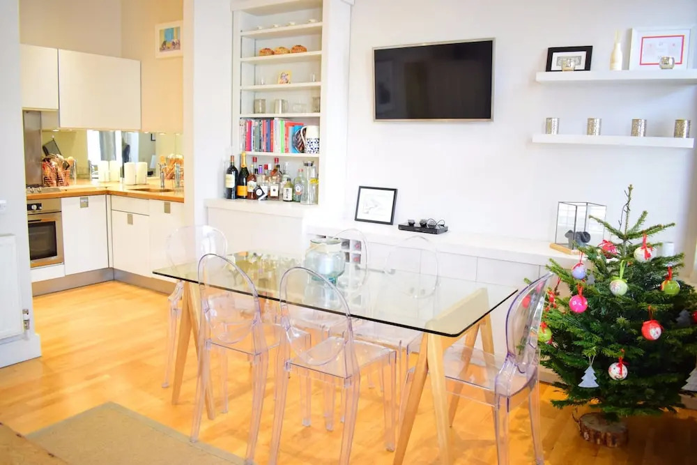 1 Bedroom Flat With Patio in Battersea