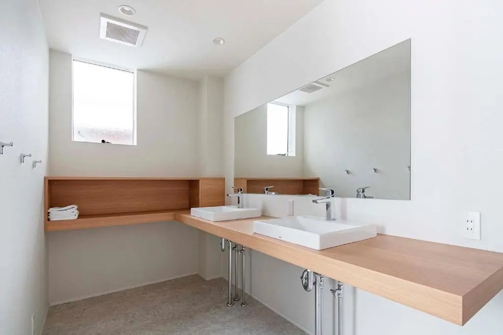 Alpinarc Chalet by Hakuba White Fox Company