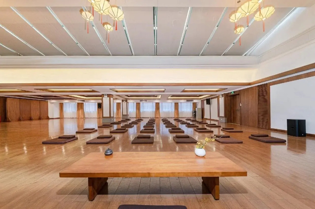 Heyuan Bavarian Manor Argyle Resort & Austere Bodhi Hotel