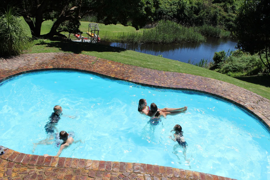 Blackwaters River Lodge, Knysna