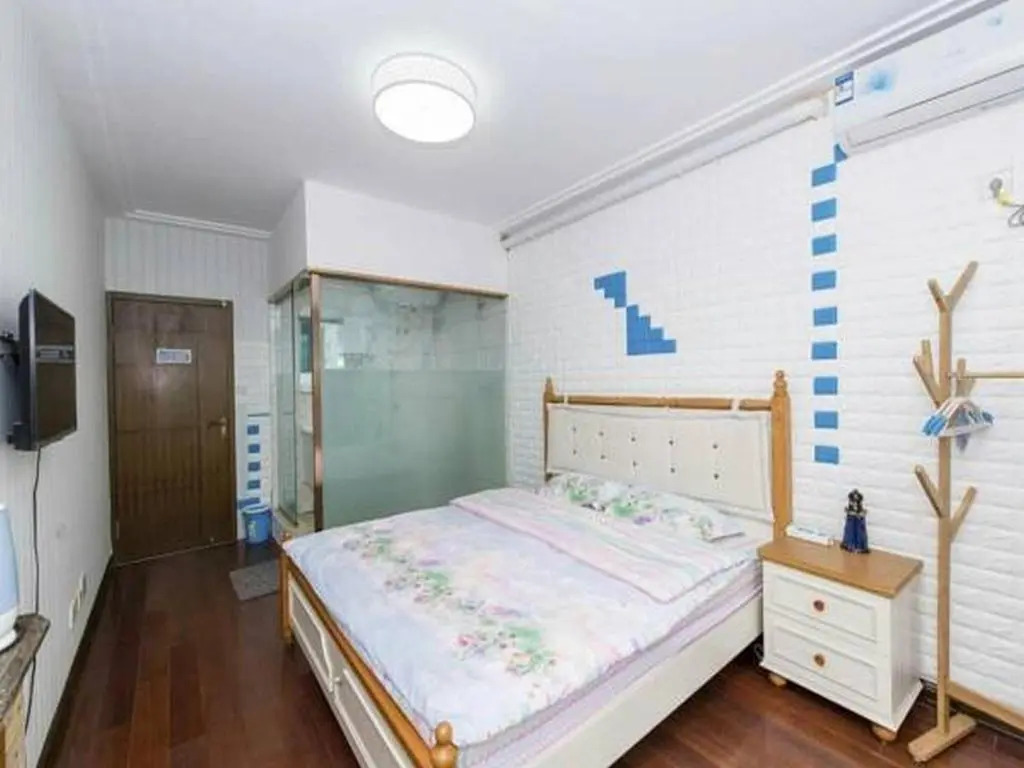 Slowlife House