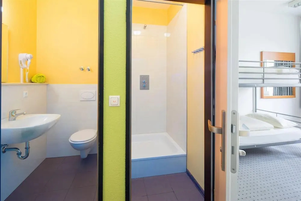 Airport Hostel