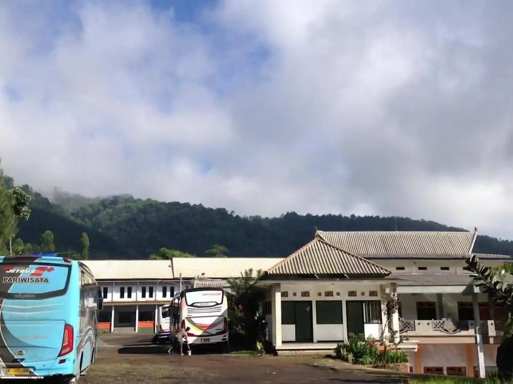 Nadia Hotel