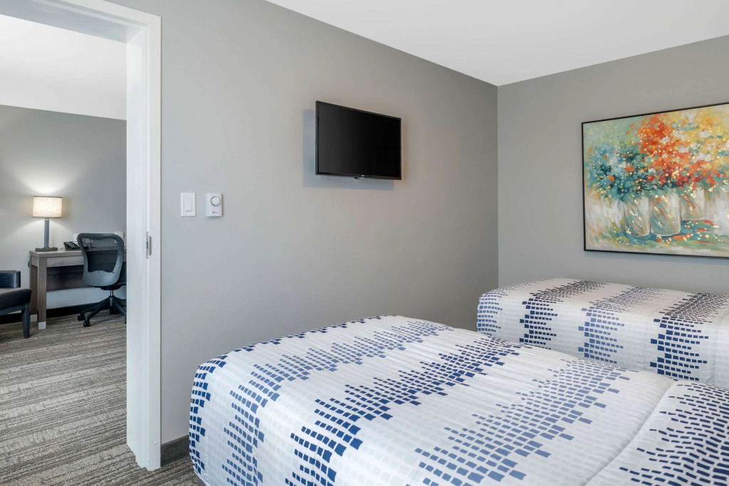 Quality Inn & Suites Amsterdam