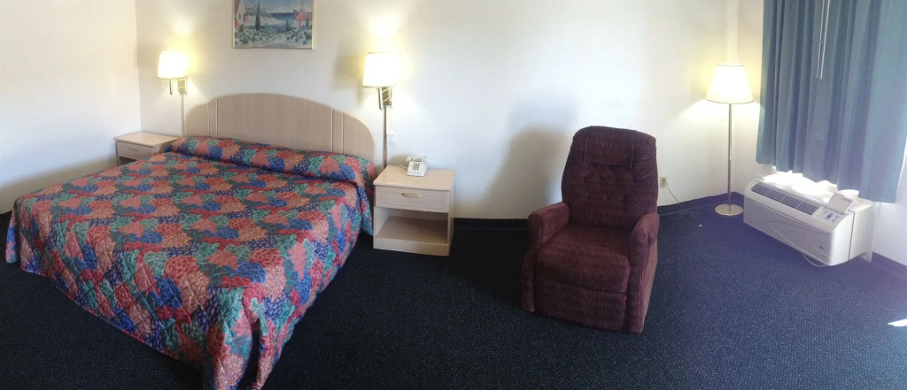 Garden Inn & Suites