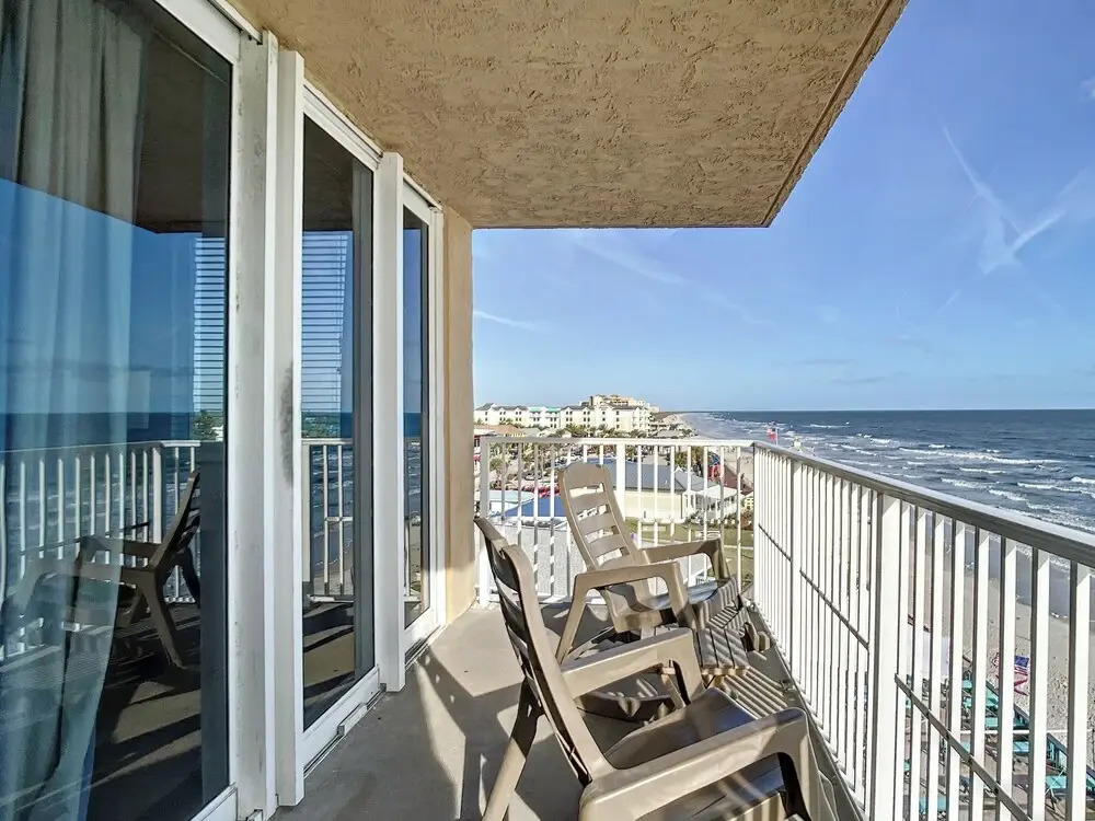 Oceania Beach Club 606