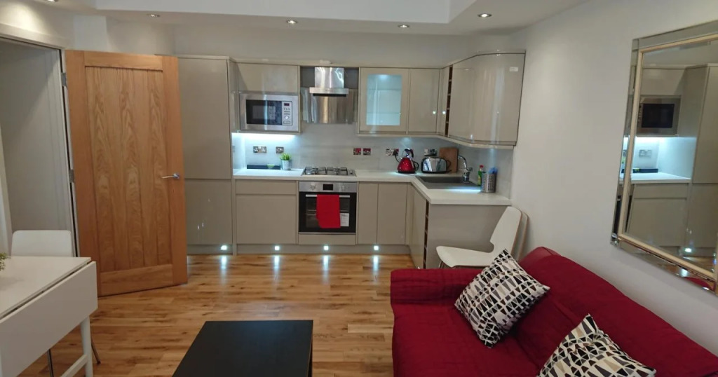 Coulsdon Place Apartments