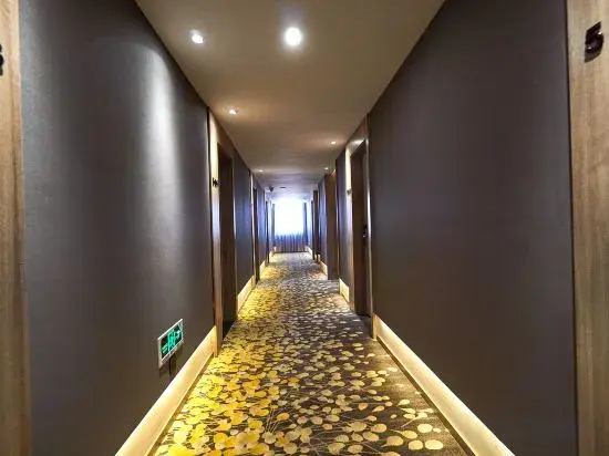 Yijia Hotel (Changting Tengfei Branch)