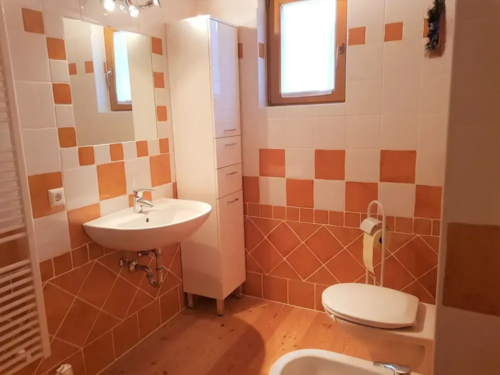 Bright Apartment Near Thermal Springs