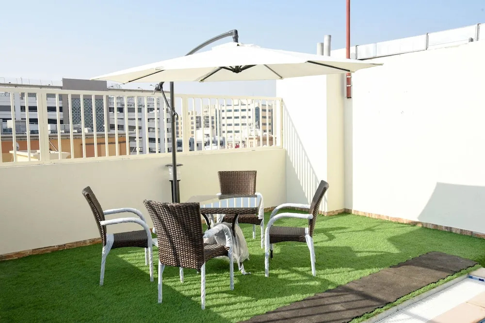 Voyage Hotel