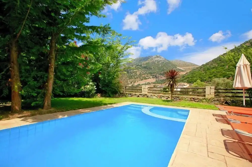 Uphoria Villas