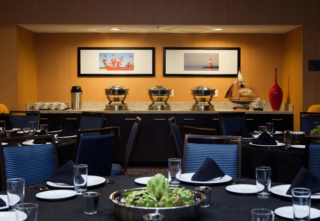 Courtyard by Marriott Galveston Island