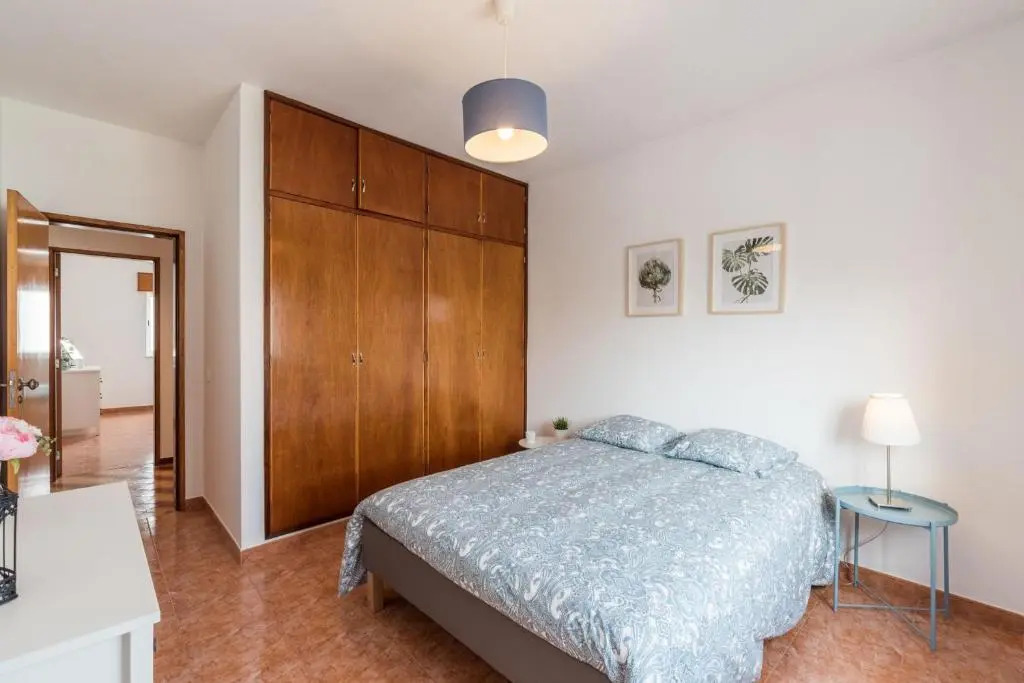 LovelyStay - 3 Bedroom Apartment in Vila Do Bispo