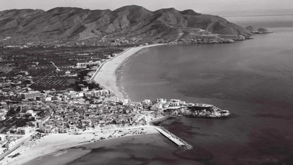 ººº1ªLinea 4-5 pax Cachirulo Wifi Benidorm 1hab y 2 sofacama, Aire, Playa Levante
