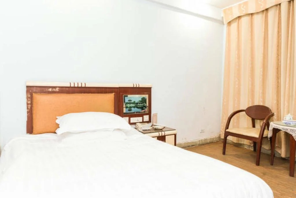 Jingdezhen Kaixuan Business Hotel