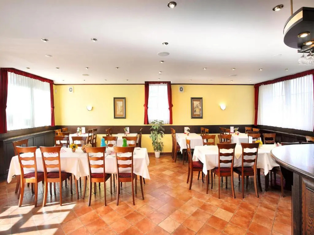 Hotel Milan Vopicka