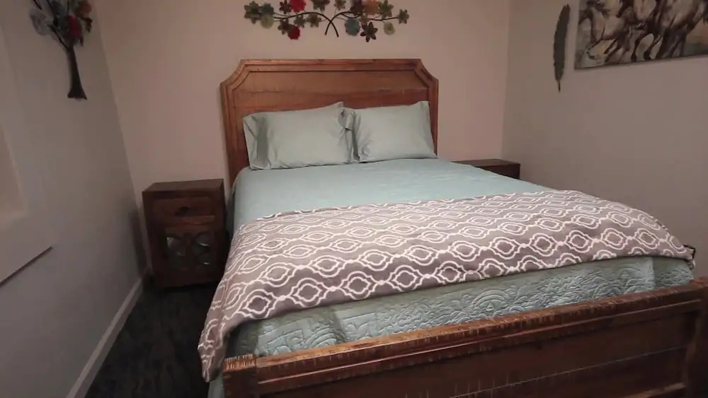 Nyes 1880 Suites