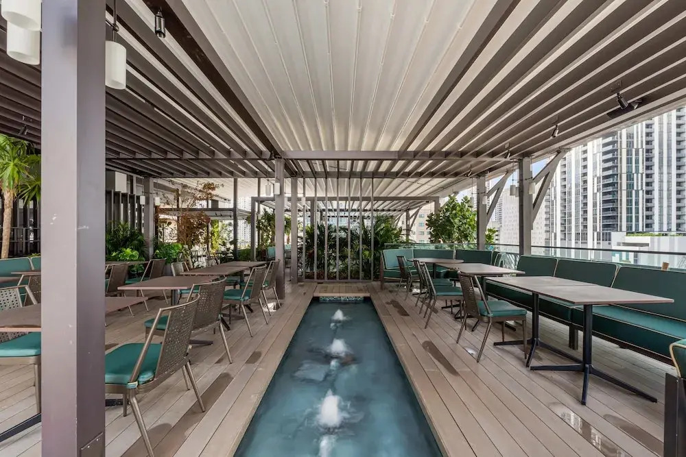 Elegant Studio with Panoramic City Views
